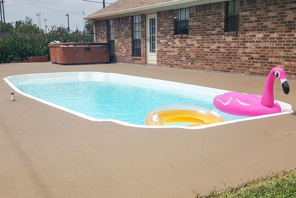 fiberglass pool installation Pearland TX